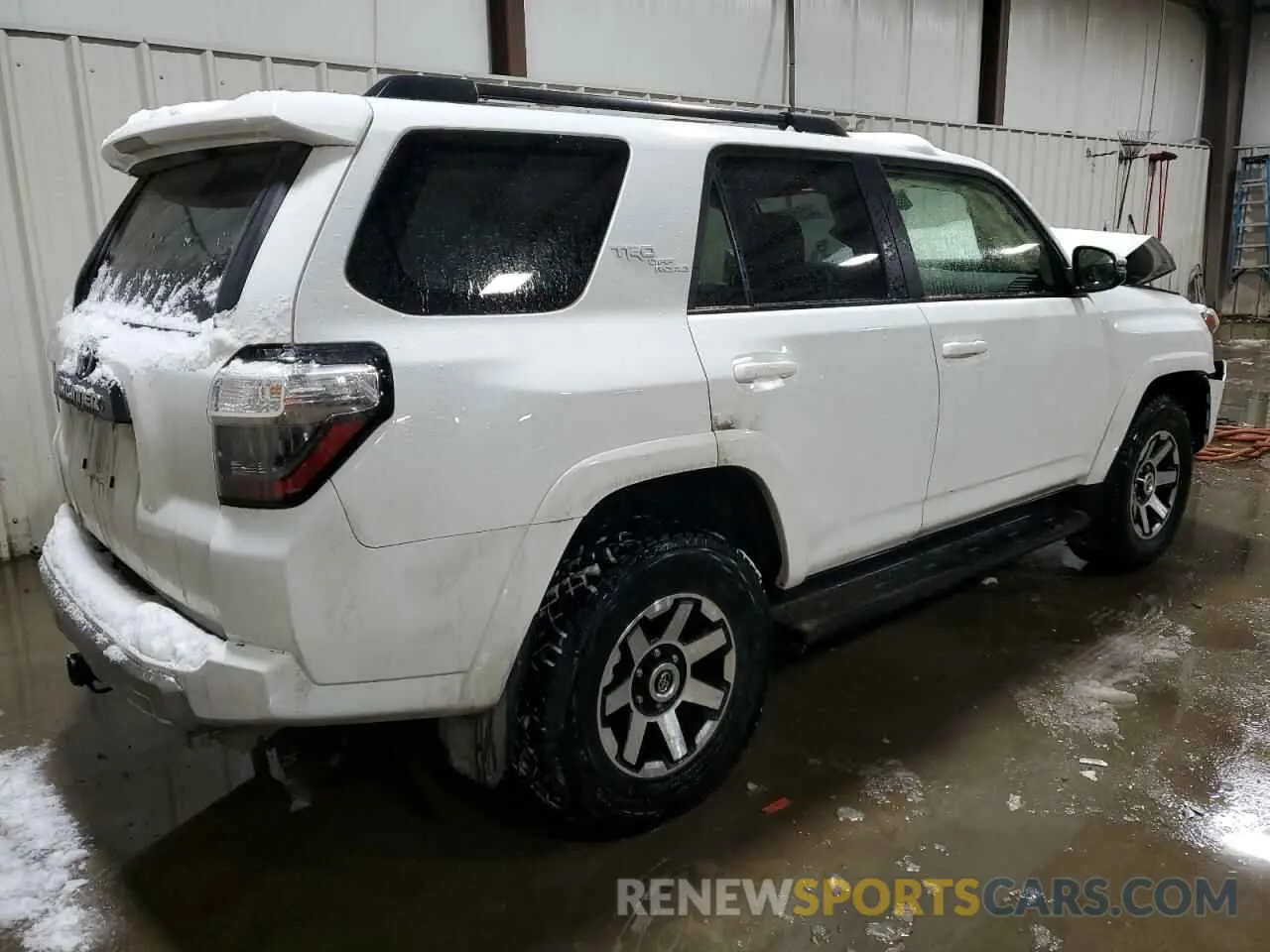 3 Photograph of a damaged car JTERU5JR5P6161193 TOYOTA 4RUNNER SE 2023