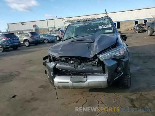 11 Photograph of a damaged car JTERU5JR9P6191717 TOYOTA 4RUNNER SE 2023