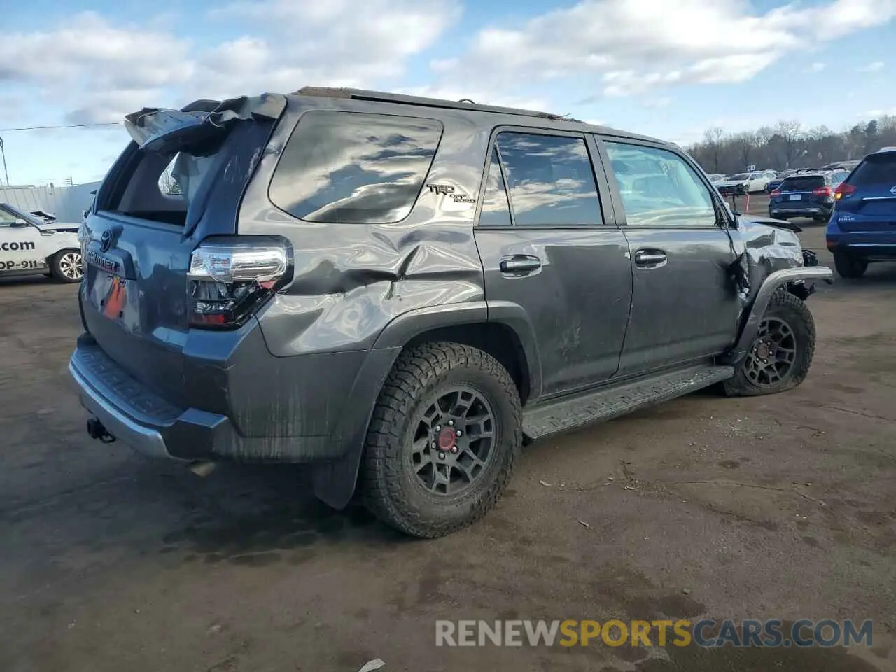 3 Photograph of a damaged car JTERU5JR9P6191717 TOYOTA 4RUNNER SE 2023