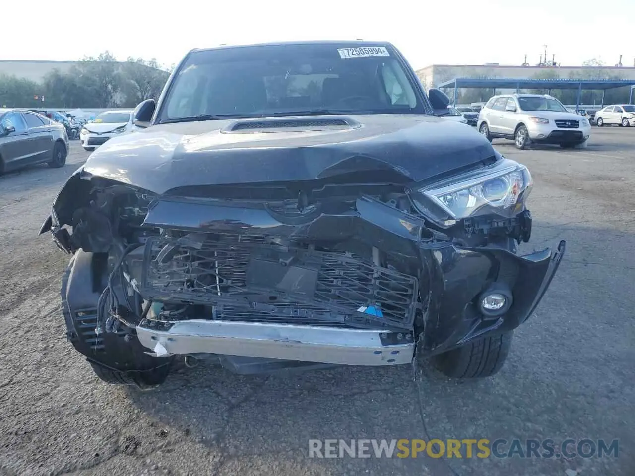 5 Photograph of a damaged car JTERU5JR9P6210668 TOYOTA 4RUNNER SE 2023