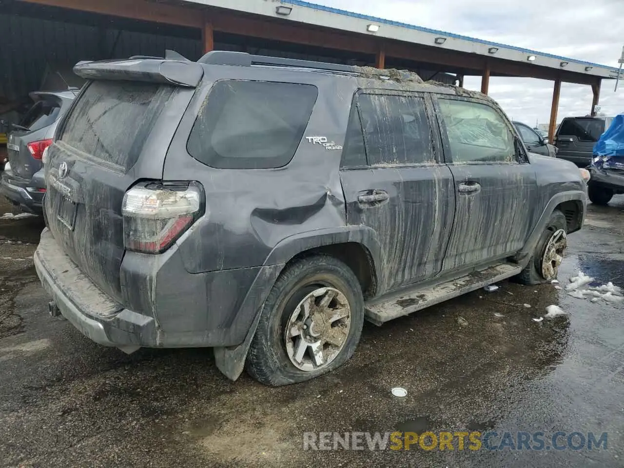 3 Photograph of a damaged car JTERU5JRXP6178085 TOYOTA 4RUNNER SE 2023
