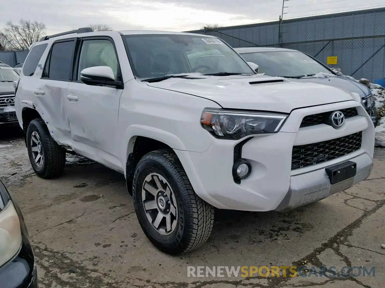 1 Photograph of a damaged car JTEBU5JR9K5640846 TOYOTA 4RUNNER SR 2019