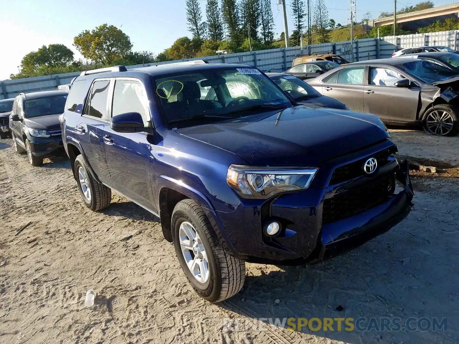 1 Photograph of a damaged car JTEZU5JR7K5192461 TOYOTA 4RUNNER SR 2019