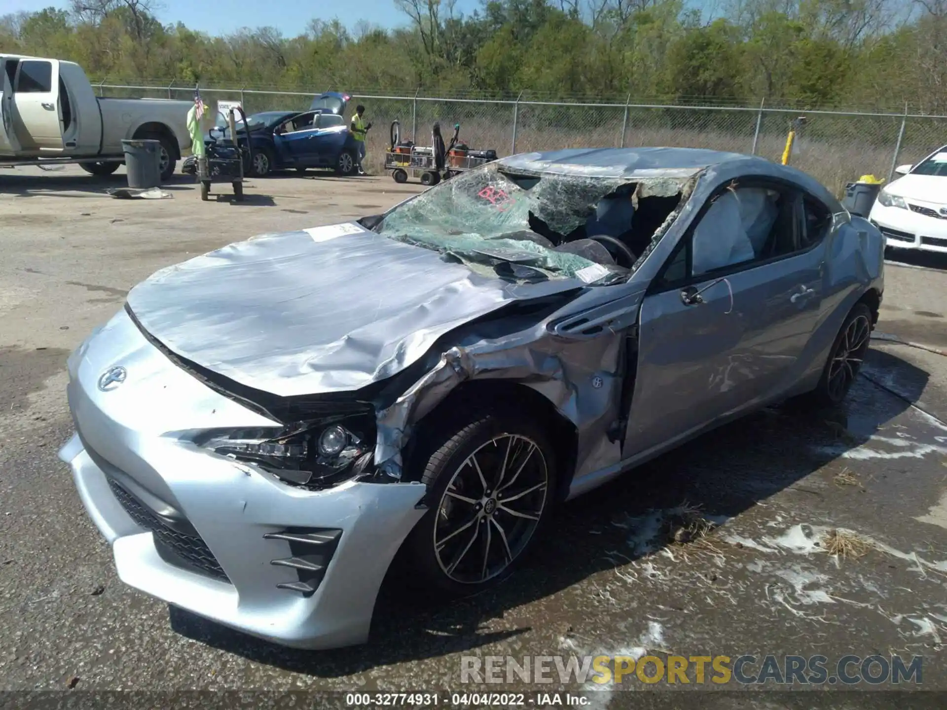 2 Photograph of a damaged car JF1ZNAA10K8702495 TOYOTA 86 2019