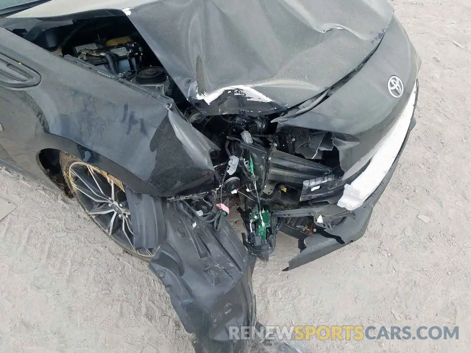 9 Photograph of a damaged car JF1ZNAA11K8701145 TOYOTA 86 2019