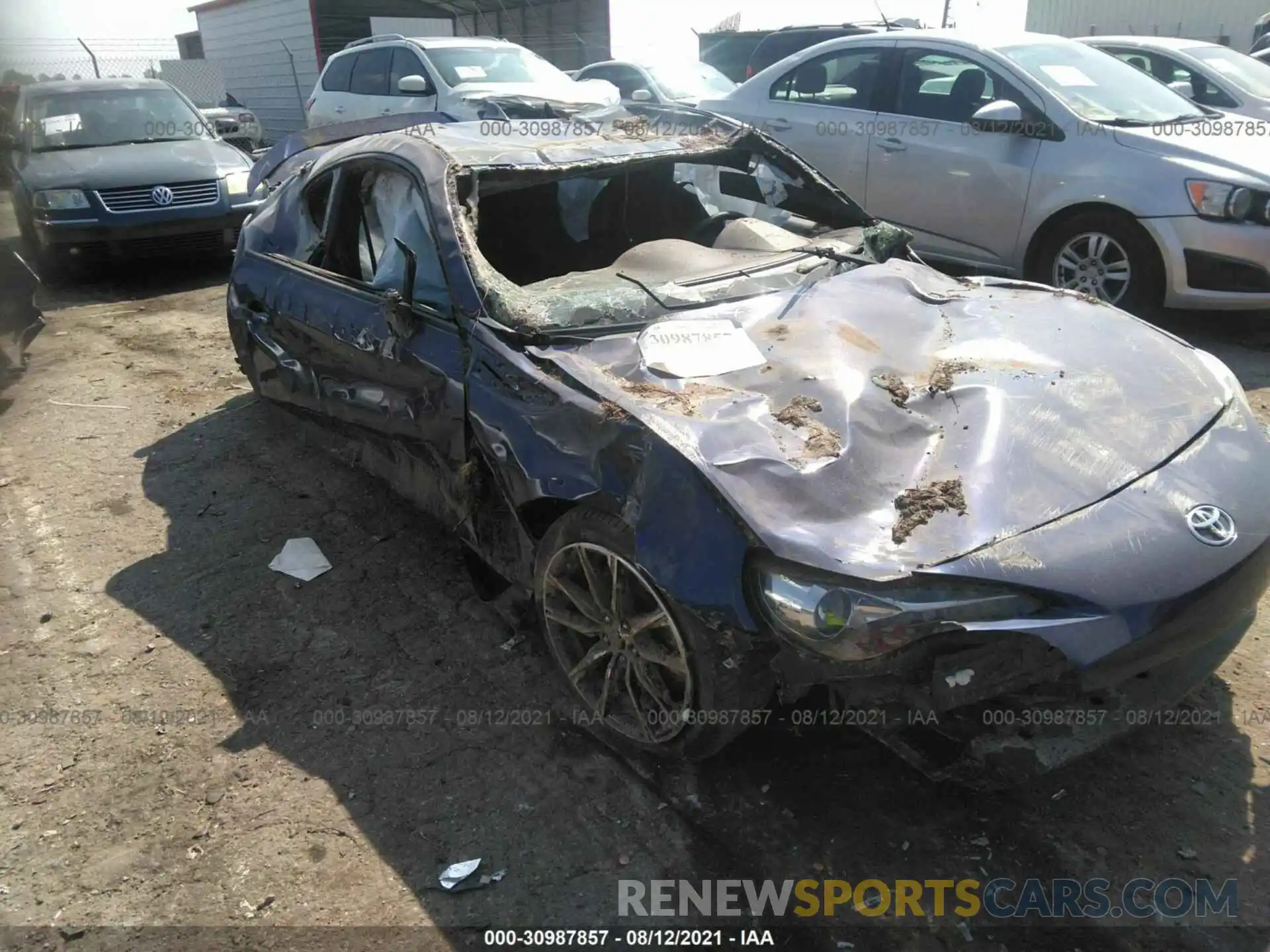 1 Photograph of a damaged car JF1ZNAA11K9702385 TOYOTA 86 2019