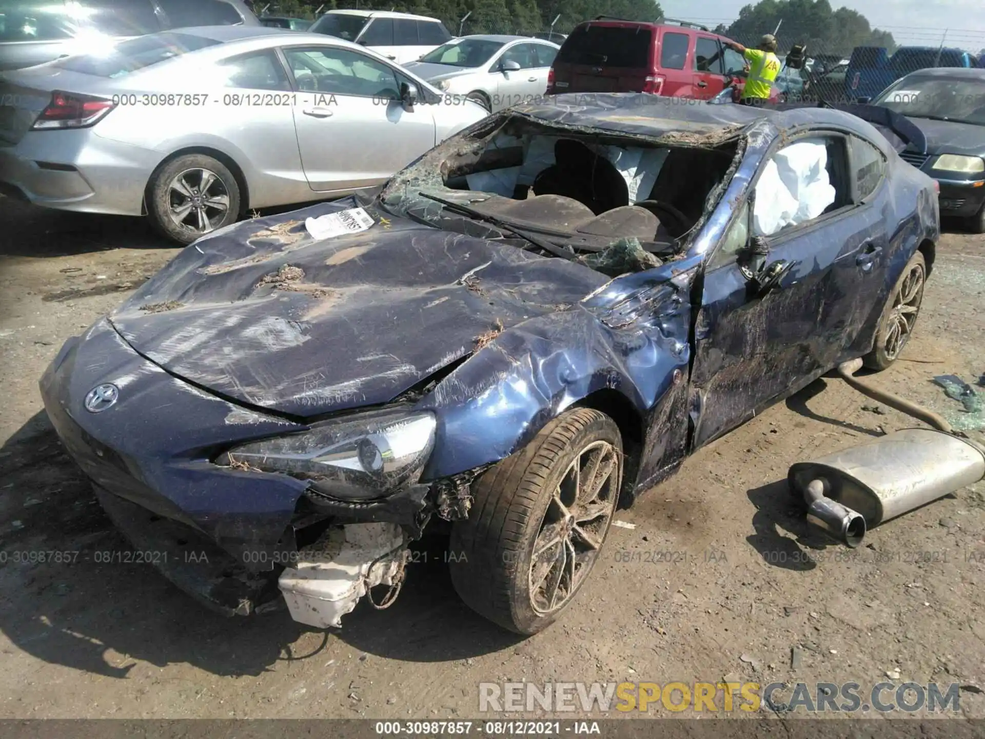 2 Photograph of a damaged car JF1ZNAA11K9702385 TOYOTA 86 2019