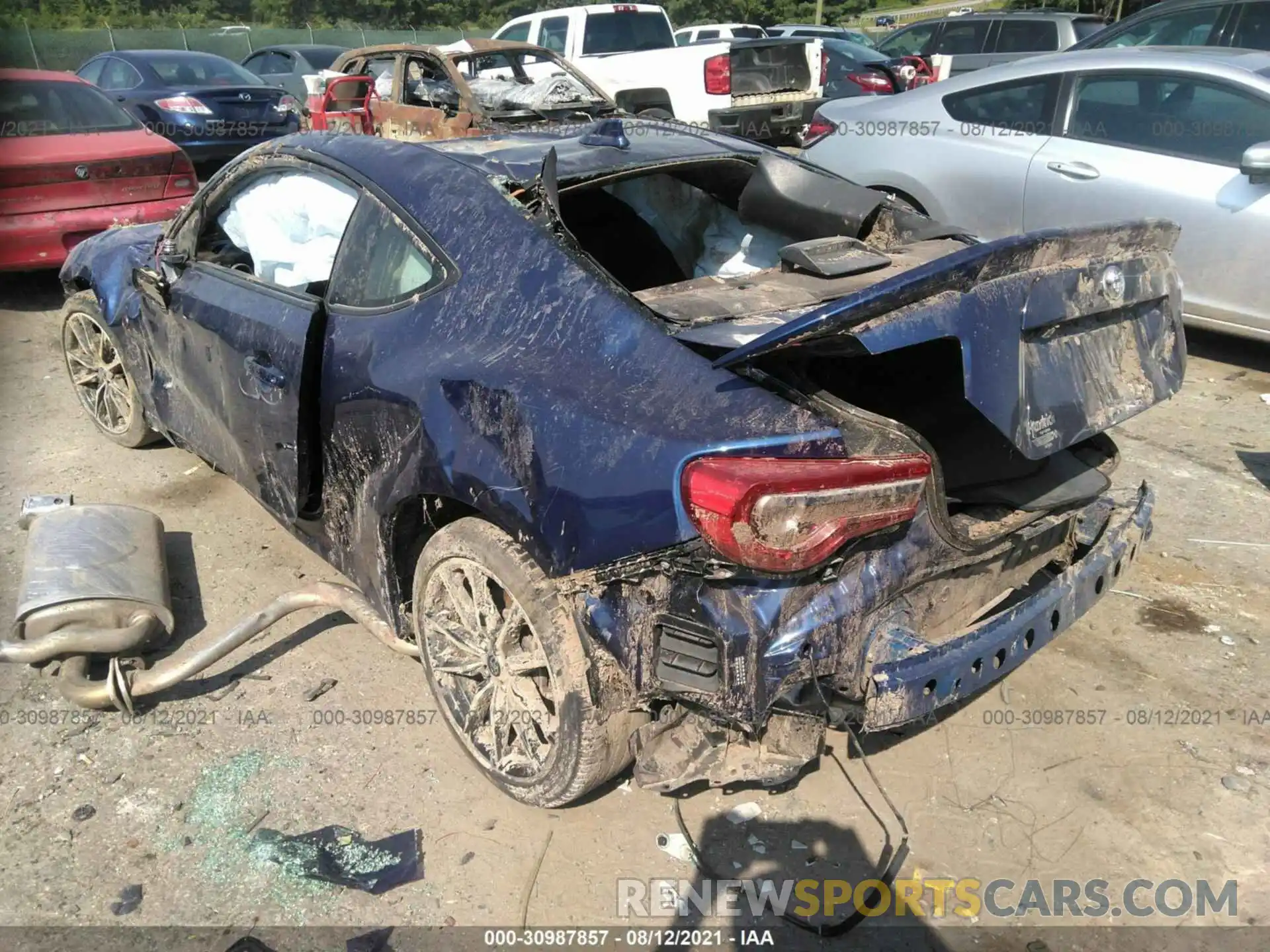 3 Photograph of a damaged car JF1ZNAA11K9702385 TOYOTA 86 2019