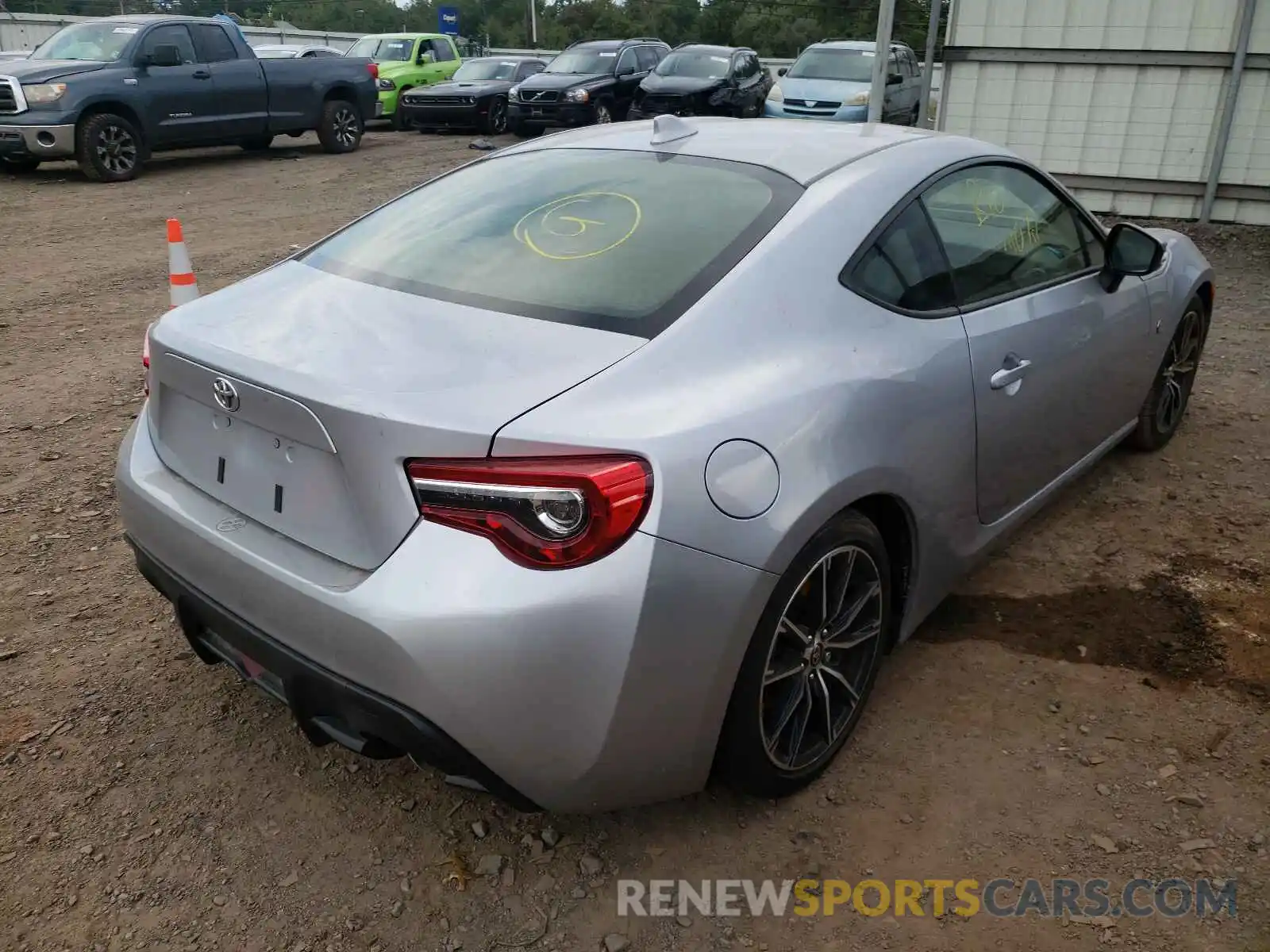 4 Photograph of a damaged car JF1ZNAA17K8704065 TOYOTA 86 2019