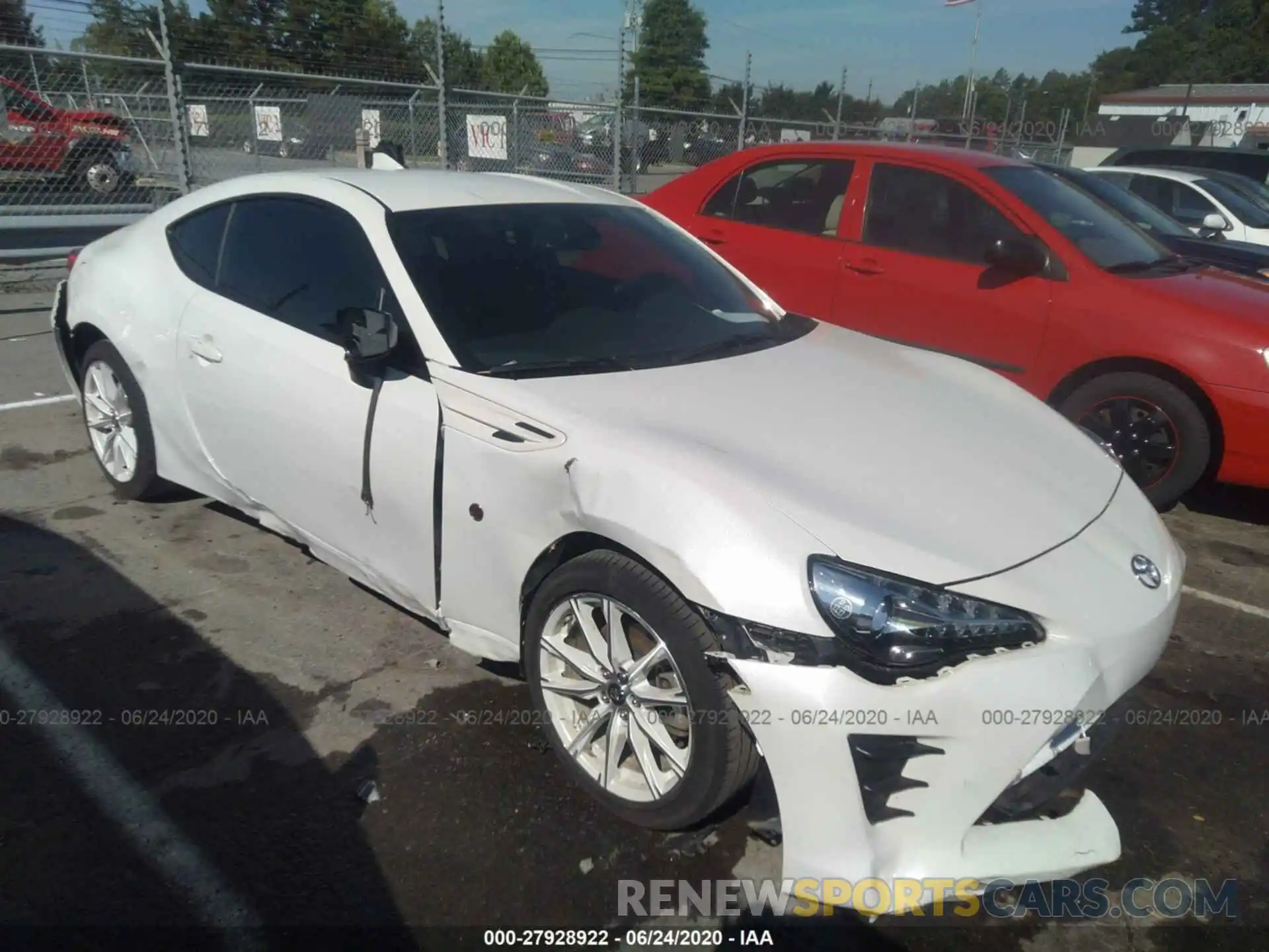 1 Photograph of a damaged car JF1ZNAA18K8700302 TOYOTA 86 2019