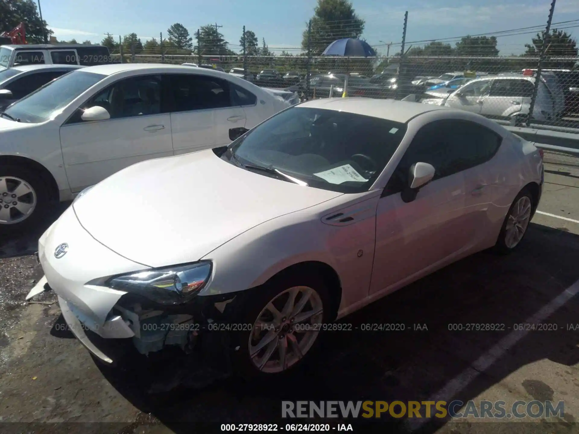 2 Photograph of a damaged car JF1ZNAA18K8700302 TOYOTA 86 2019