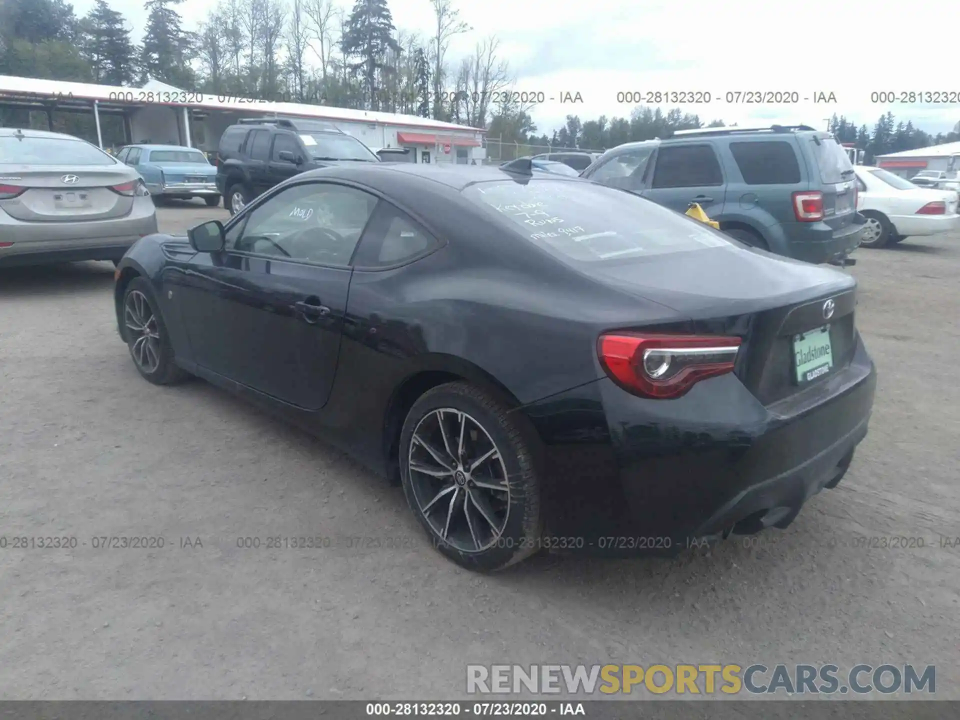 3 Photograph of a damaged car JF1ZNAA1XK9701543 TOYOTA 86 2019