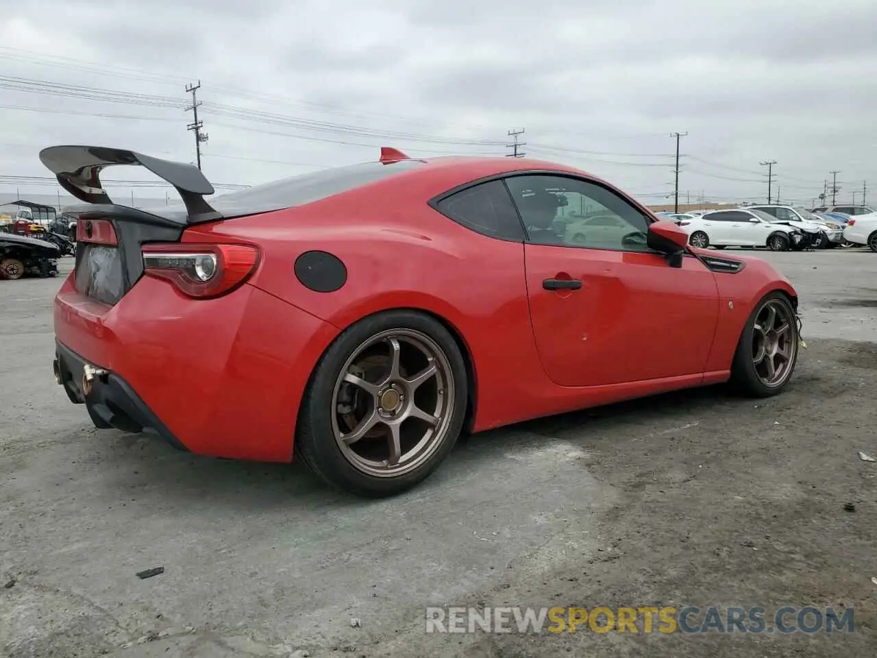 3 Photograph of a damaged car JF1ZNAE10K8703303 TOYOTA 86 2019