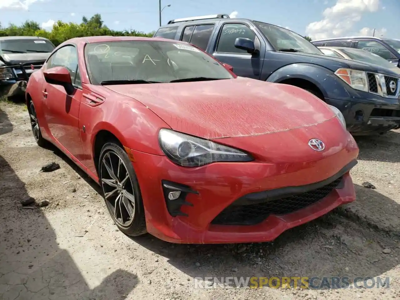 1 Photograph of a damaged car JF1ZNAE11K8704153 TOYOTA 86 2019