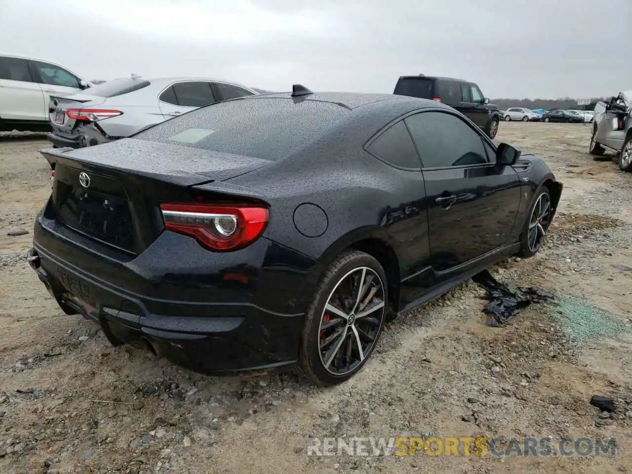 4 Photograph of a damaged car JF1ZNAE11K9700419 TOYOTA 86 2019