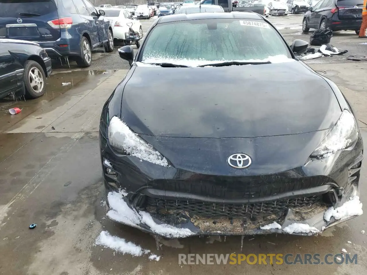 5 Photograph of a damaged car JF1ZNAE11K9702011 TOYOTA 86 2019