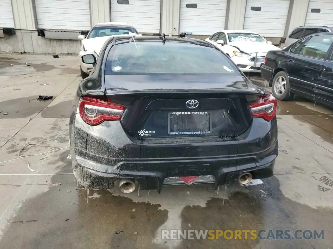 6 Photograph of a damaged car JF1ZNAE11K9702011 TOYOTA 86 2019