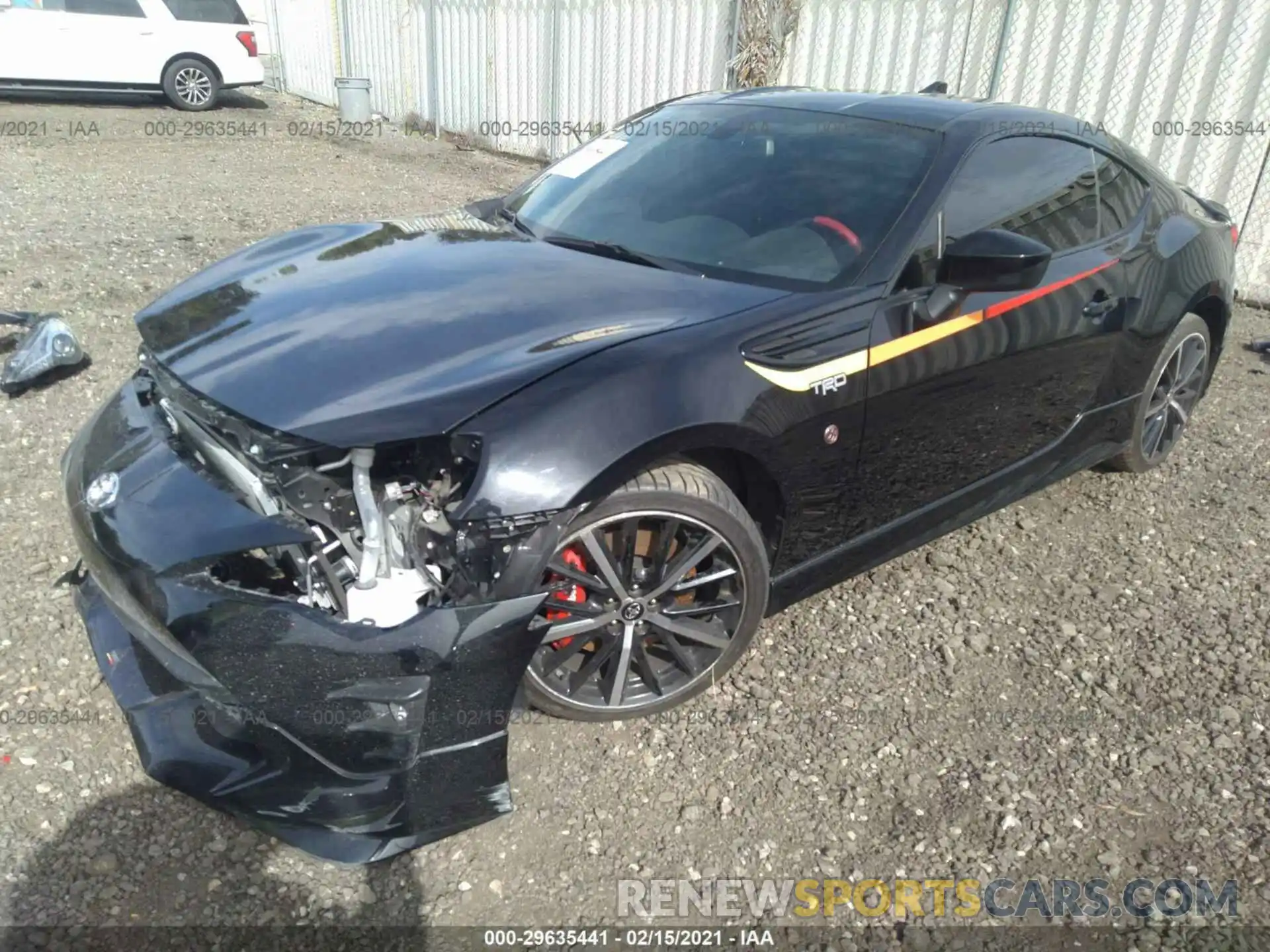 2 Photograph of a damaged car JF1ZNAE11K9702154 TOYOTA 86 2019