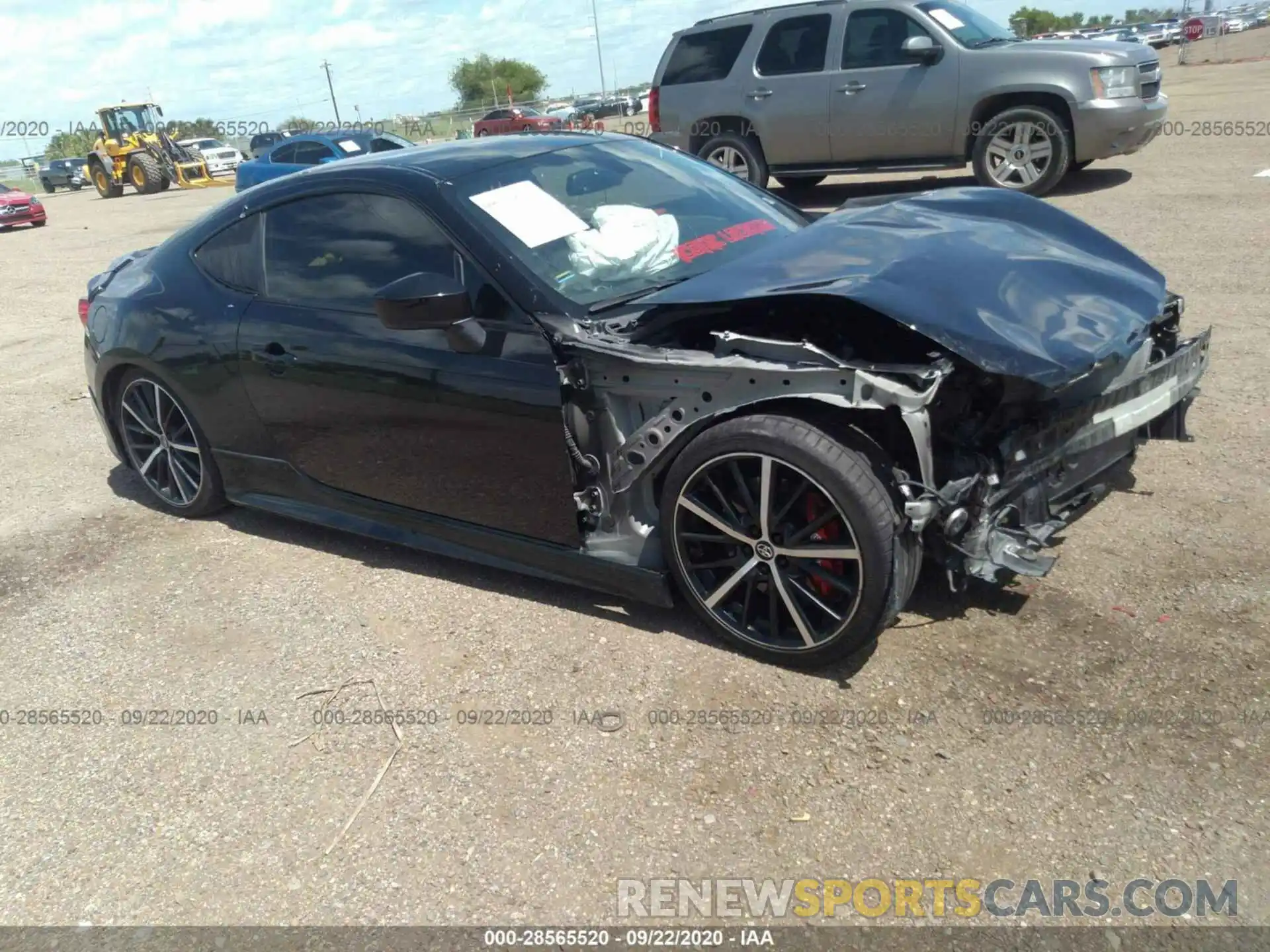 1 Photograph of a damaged car JF1ZNAE12K9702647 TOYOTA 86 2019