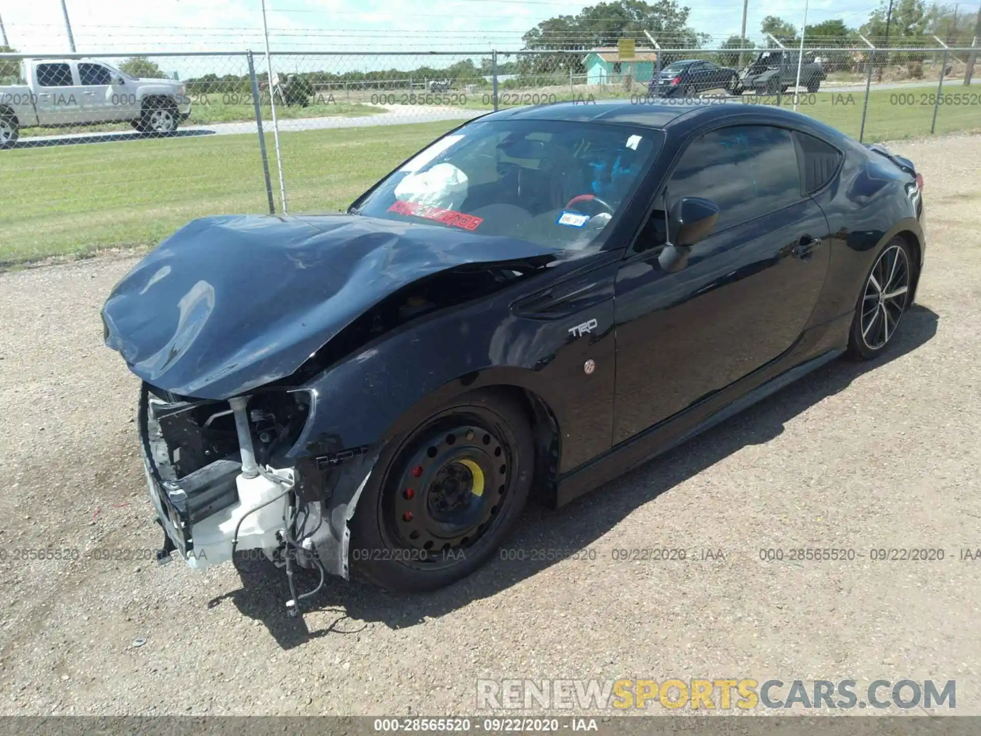 2 Photograph of a damaged car JF1ZNAE12K9702647 TOYOTA 86 2019