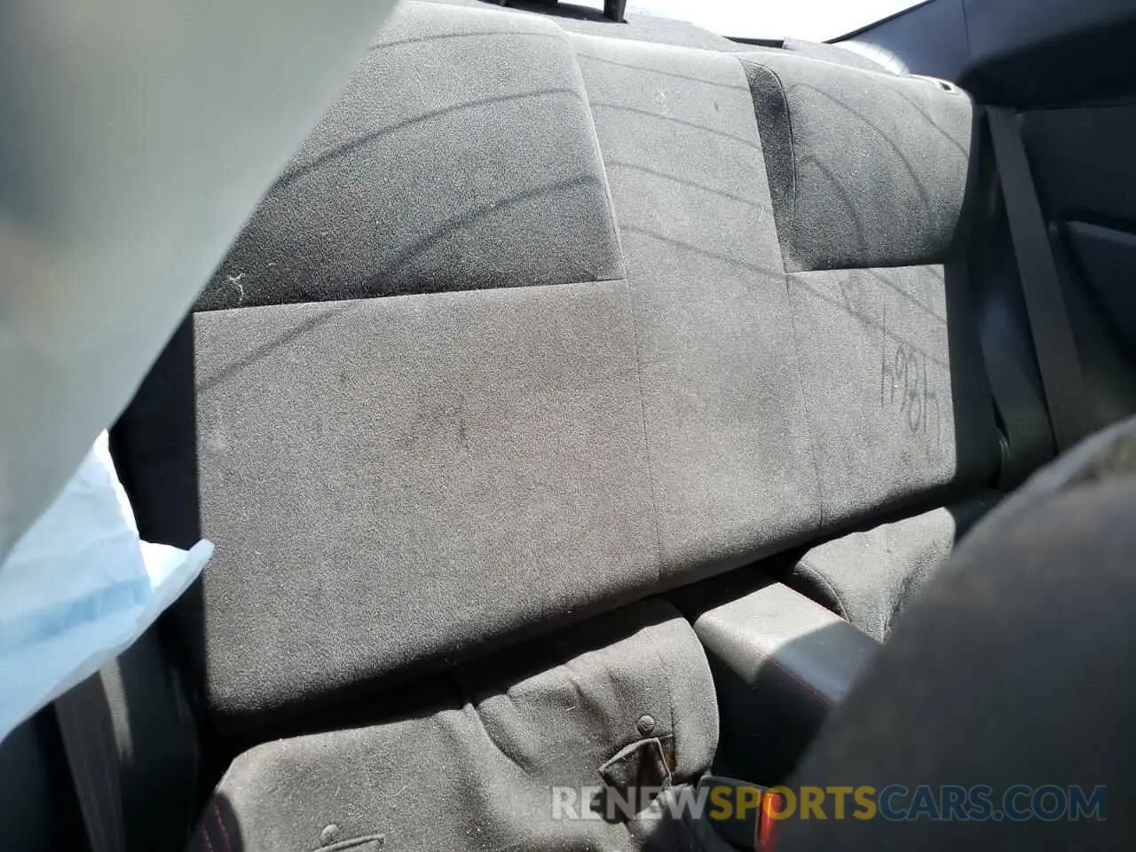 10 Photograph of a damaged car JF1ZNAE13K9702950 TOYOTA 86 2019