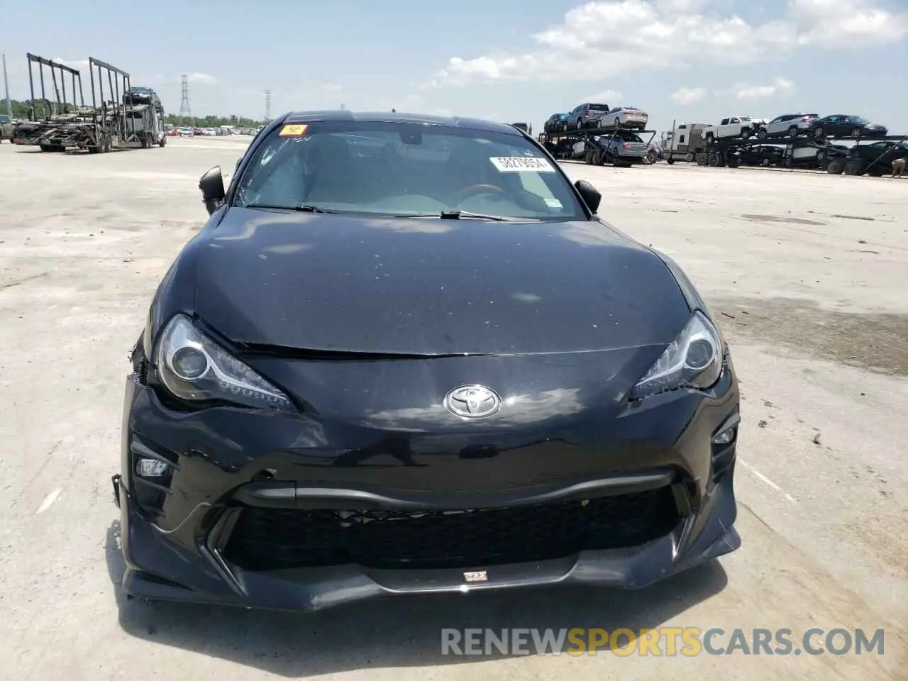 5 Photograph of a damaged car JF1ZNAE13K9702950 TOYOTA 86 2019