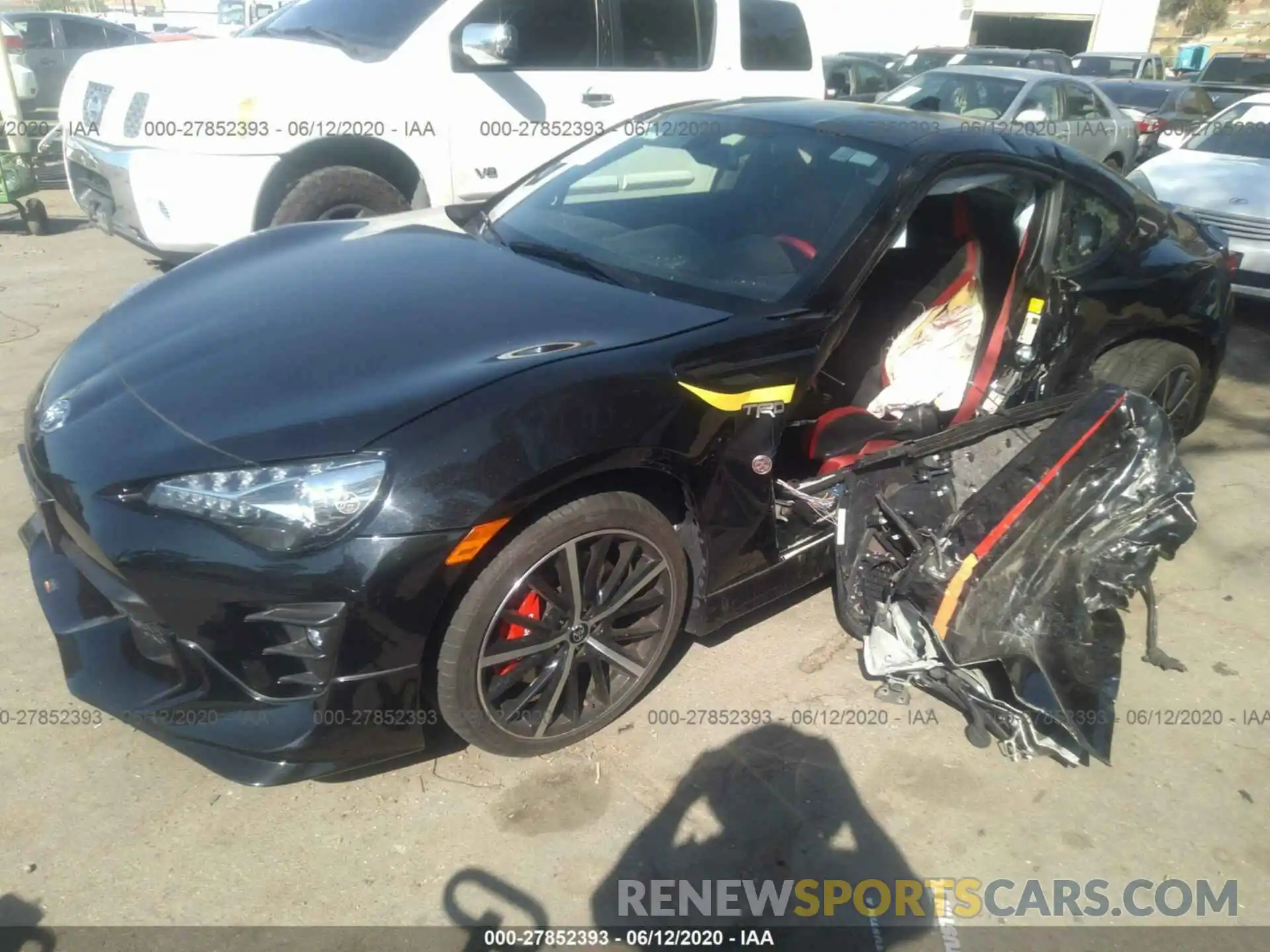 2 Photograph of a damaged car JF1ZNAE15K9700844 TOYOTA 86 2019