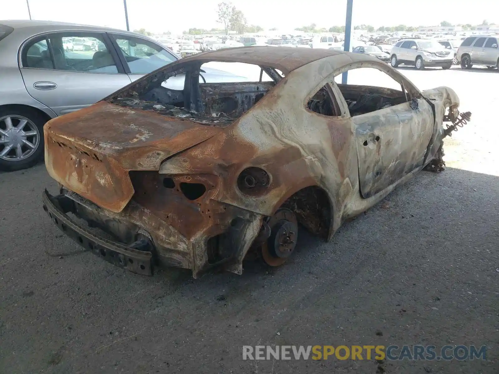 4 Photograph of a damaged car JF1ZNAE15K9702061 TOYOTA 86 2019