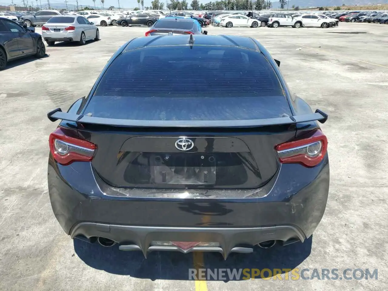 6 Photograph of a damaged car JF1ZNAE16K8700521 TOYOTA 86 2019
