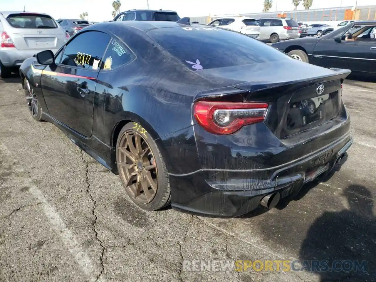 3 Photograph of a damaged car JF1ZNAE17K9702899 TOYOTA 86 2019