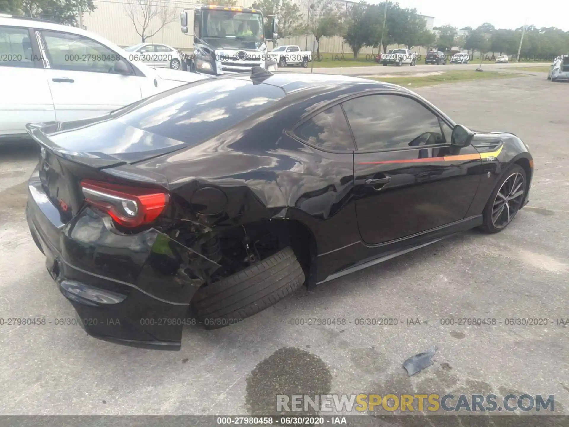 4 Photograph of a damaged car JF1ZNAE18K9701339 TOYOTA 86 2019