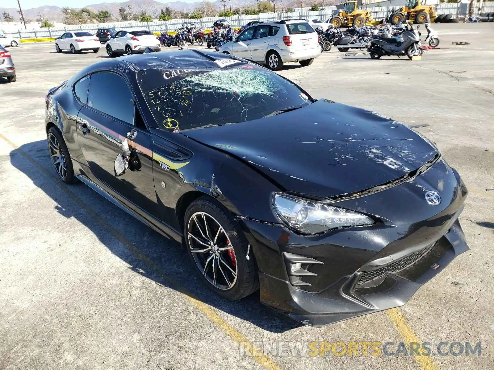 1 Photograph of a damaged car JF1ZNAE18K9701454 TOYOTA 86 2019