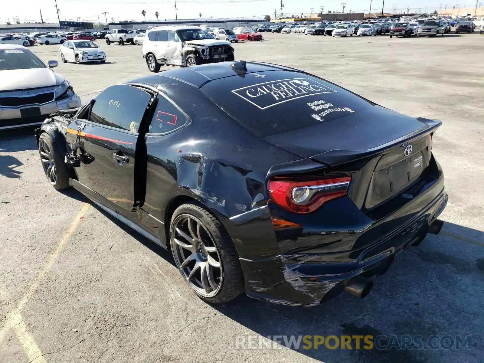 3 Photograph of a damaged car JF1ZNAE18K9701454 TOYOTA 86 2019