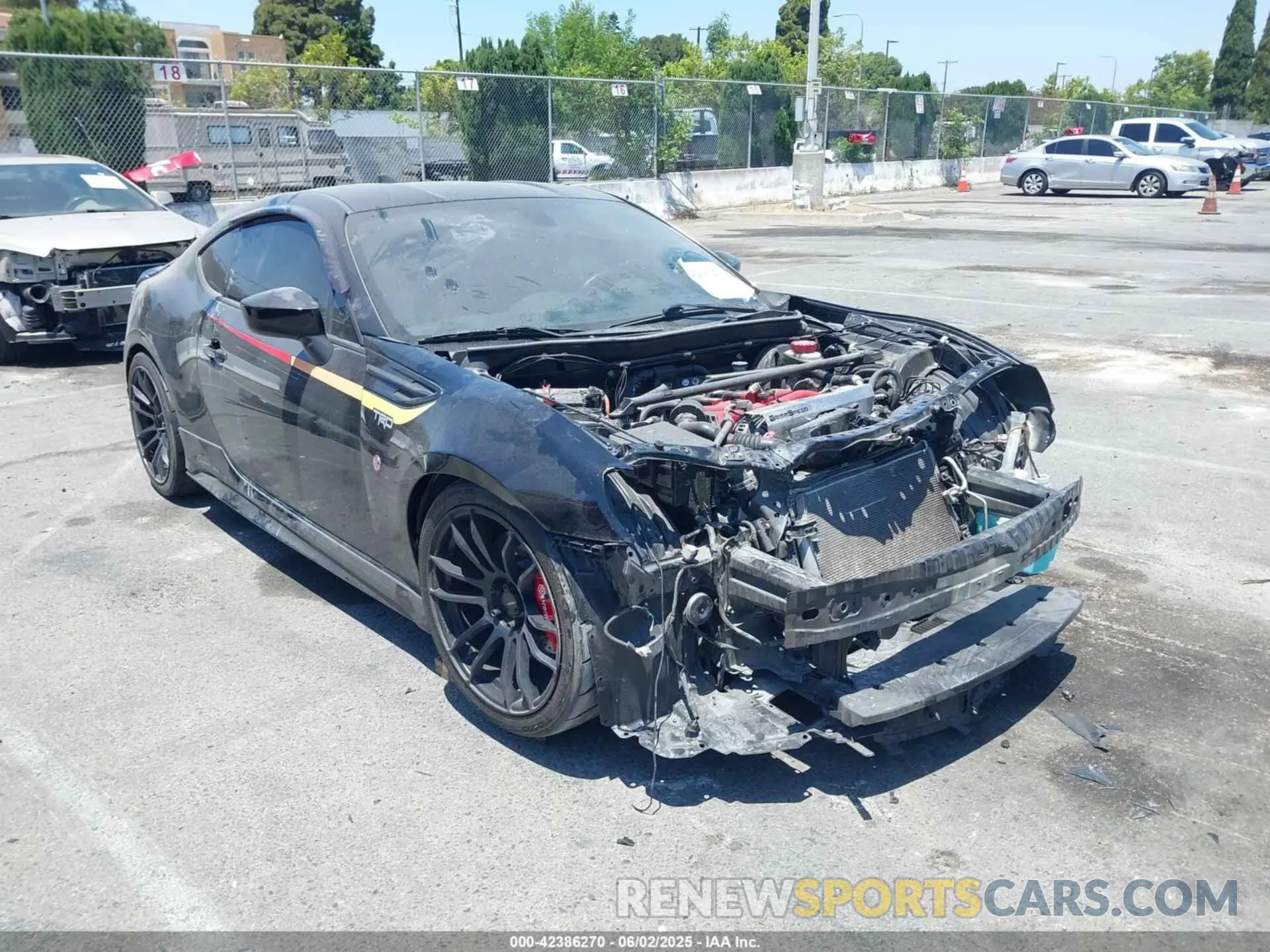 1 Photograph of a damaged car JF1ZNAE19K9700569 TOYOTA 86 2019
