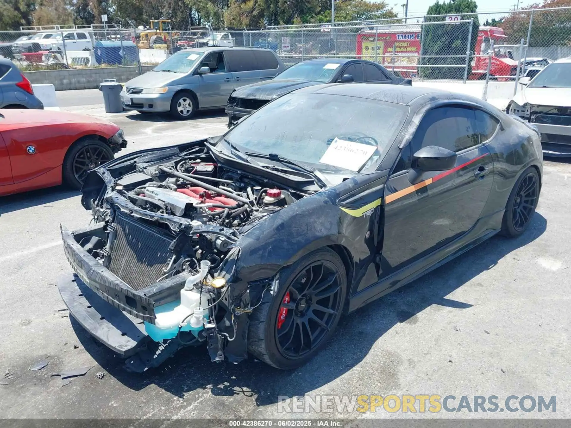 2 Photograph of a damaged car JF1ZNAE19K9700569 TOYOTA 86 2019