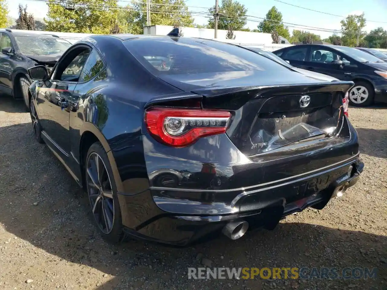 3 Photograph of a damaged car JF1ZNAE1XK9702444 TOYOTA 86 2019