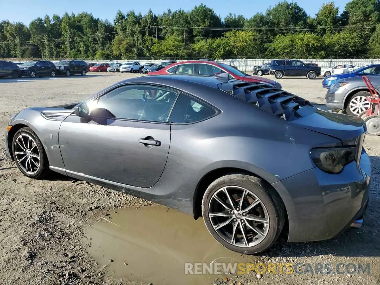 2 Photograph of a damaged car JF1ZNAA10L8752976 TOYOTA 86 2020