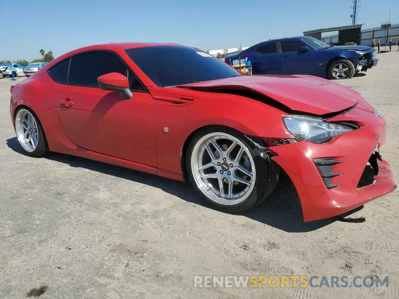 4 Photograph of a damaged car JF1ZNAA11L8751514 TOYOTA 86 2020