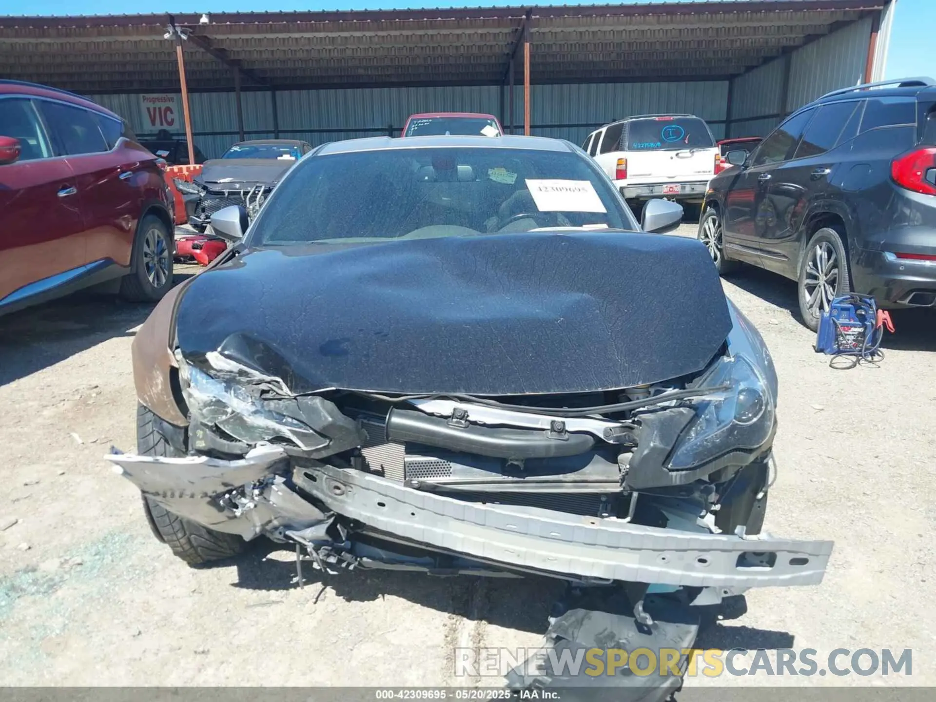 11 Photograph of a damaged car JF1ZNAA11L9751233 TOYOTA 86 2020