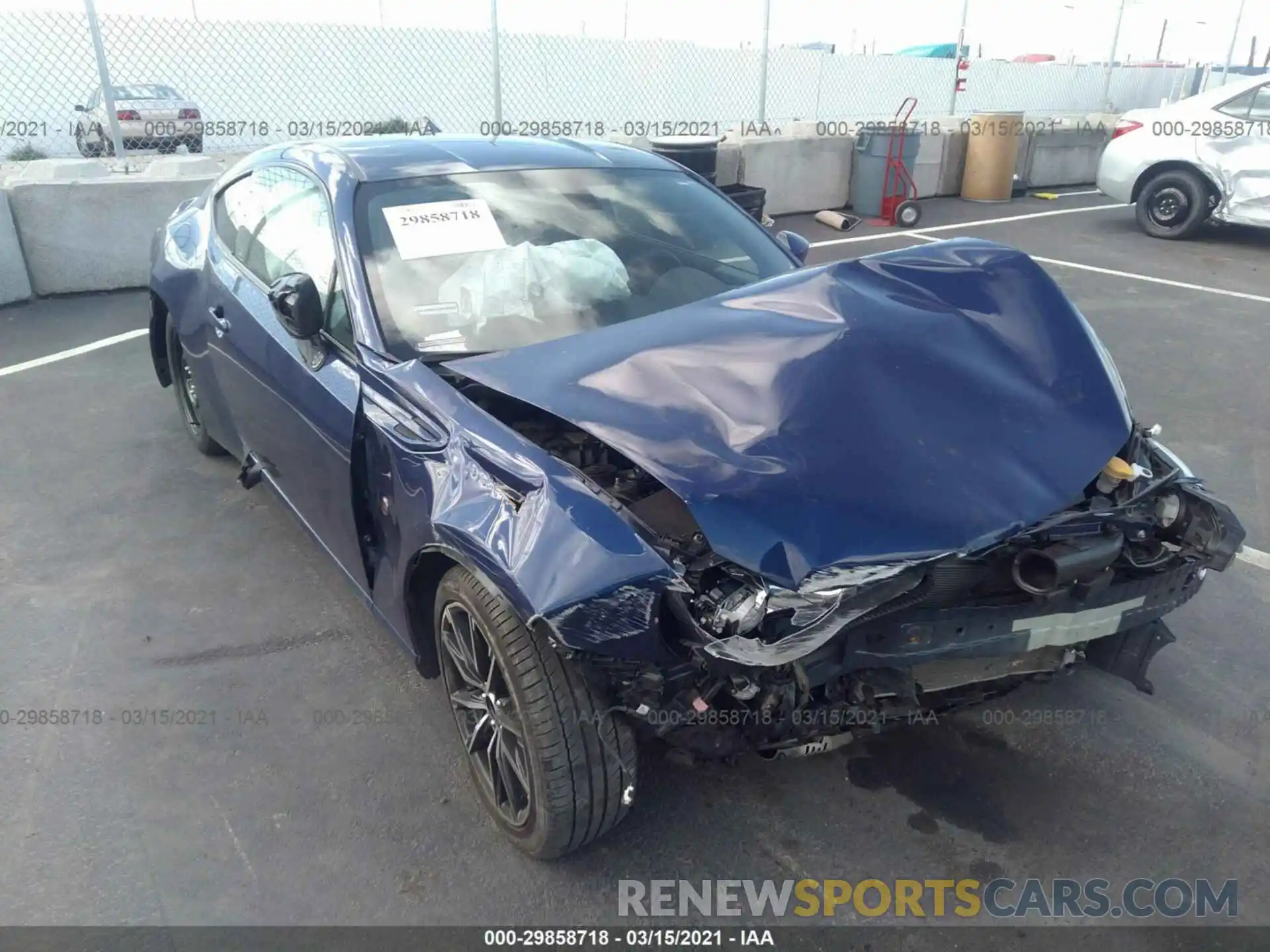 1 Photograph of a damaged car JF1ZNAA12L8751697 TOYOTA 86 2020