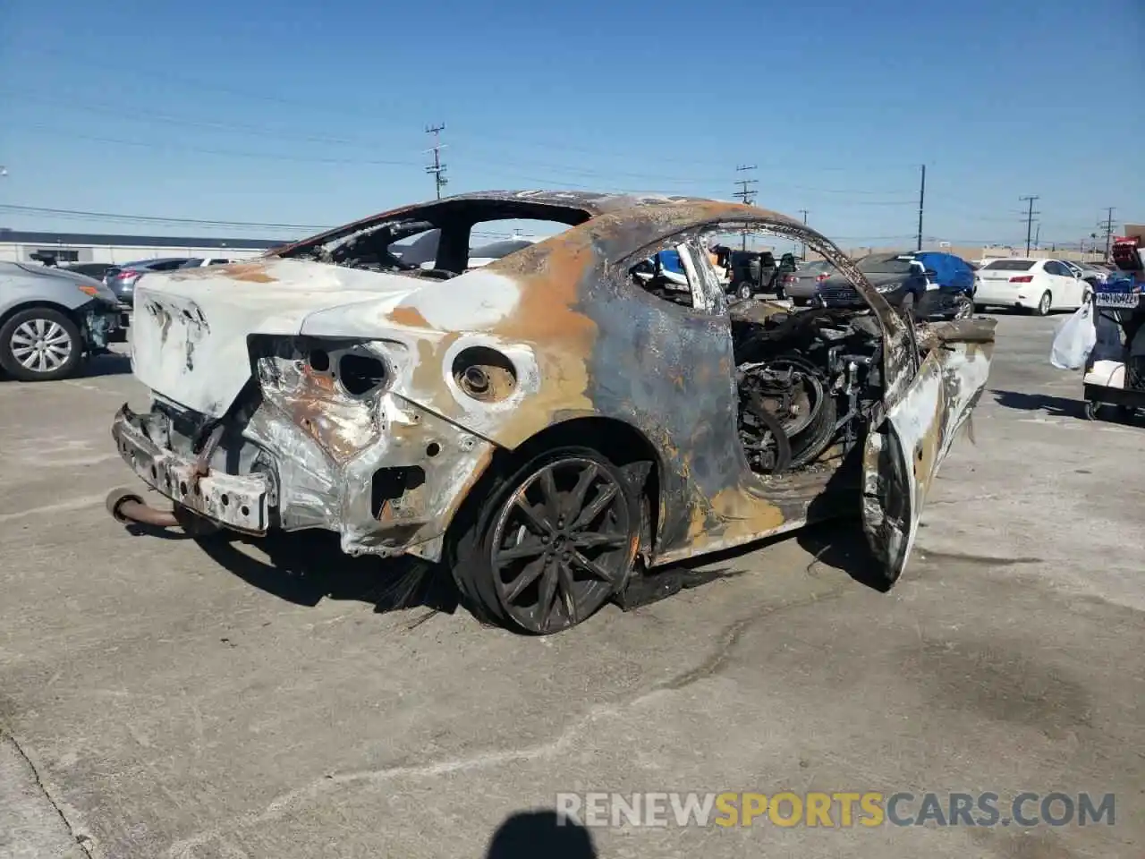 4 Photograph of a damaged car JF1ZNAA12L8752414 TOYOTA 86 2020