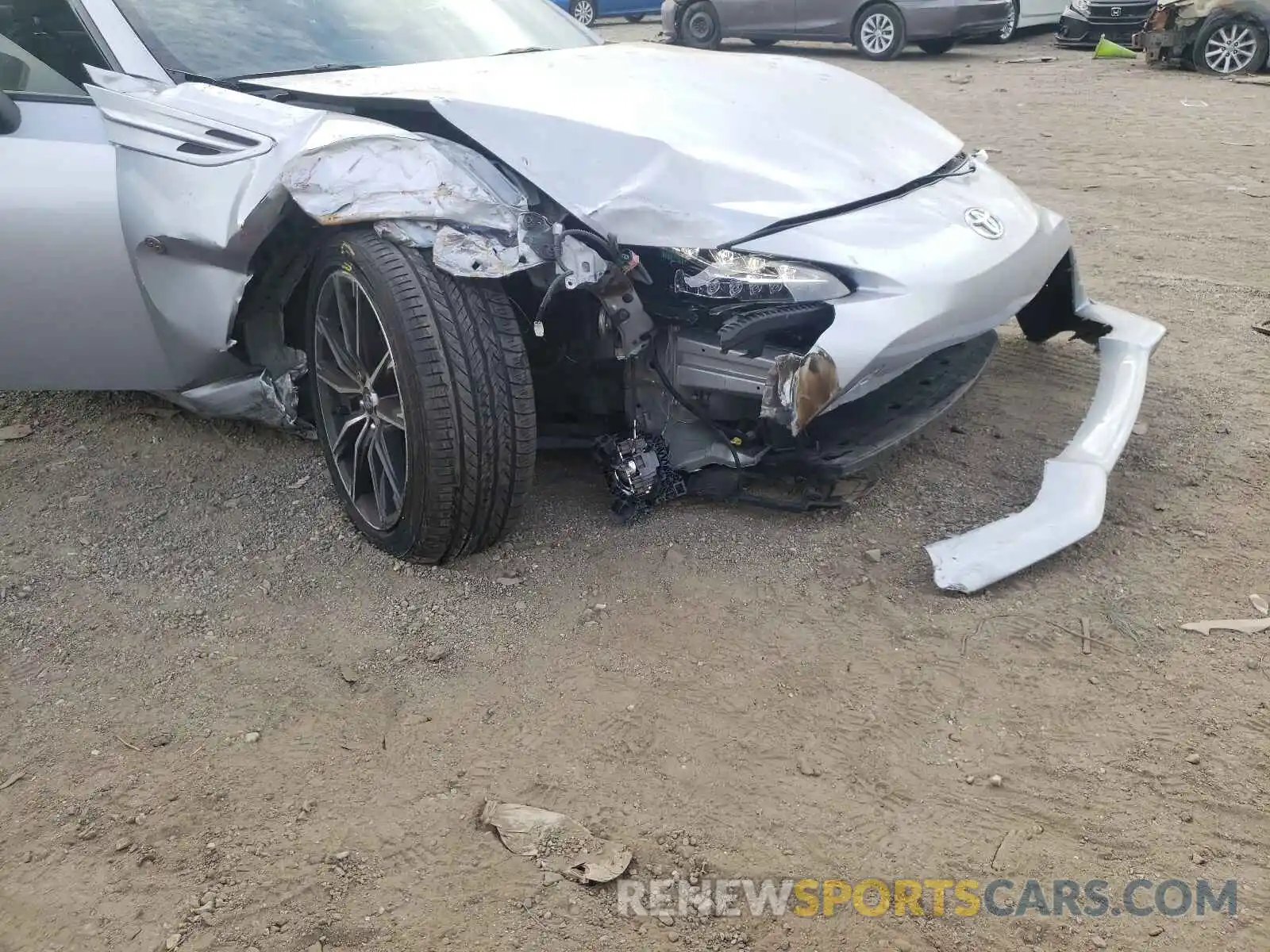 9 Photograph of a damaged car JF1ZNAA13L8751126 TOYOTA 86 2020