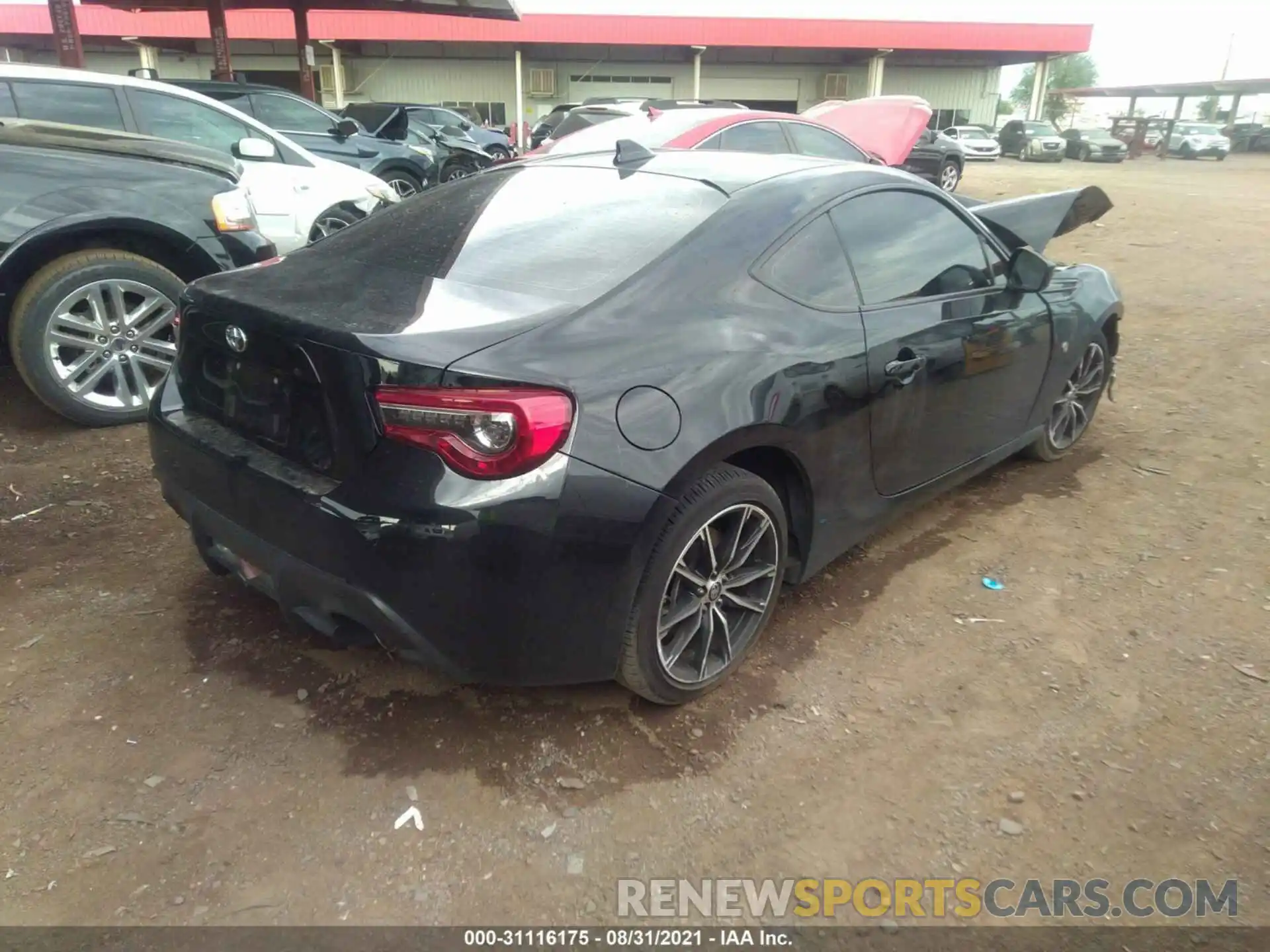 4 Photograph of a damaged car JF1ZNAA14L8751474 TOYOTA 86 2020