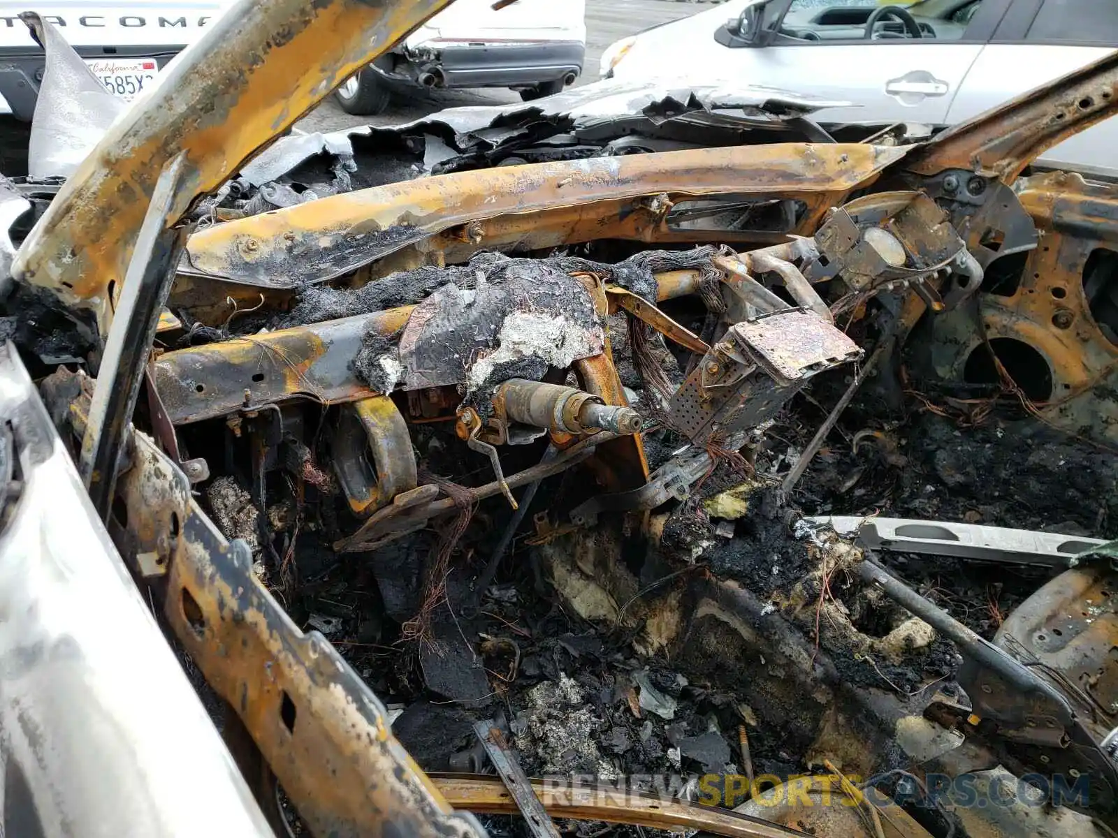 8 Photograph of a damaged car JF1ZNAA14L8752494 TOYOTA 86 2020