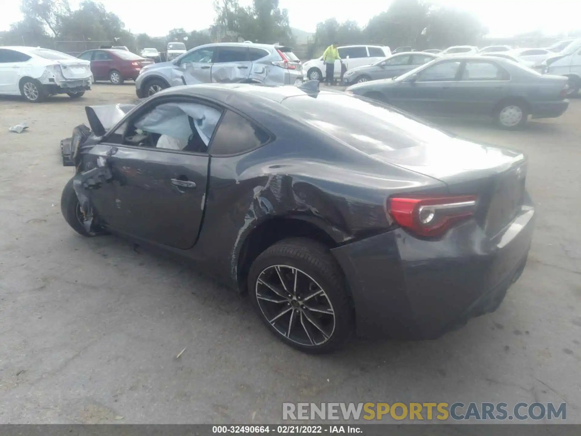 3 Photograph of a damaged car JF1ZNAA16L8751315 TOYOTA 86 2020