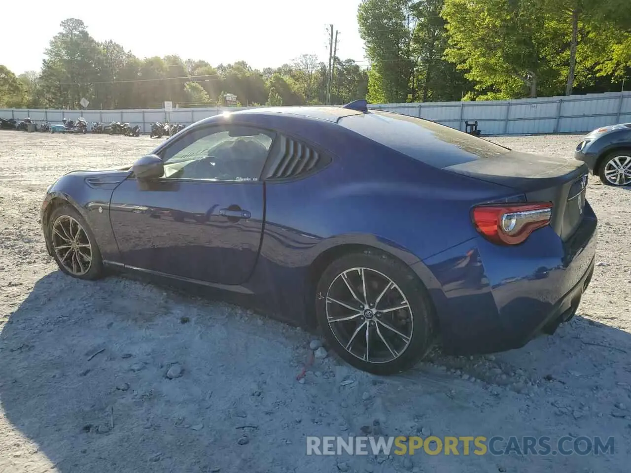 2 Photograph of a damaged car JF1ZNAA18L8752692 TOYOTA 86 2020