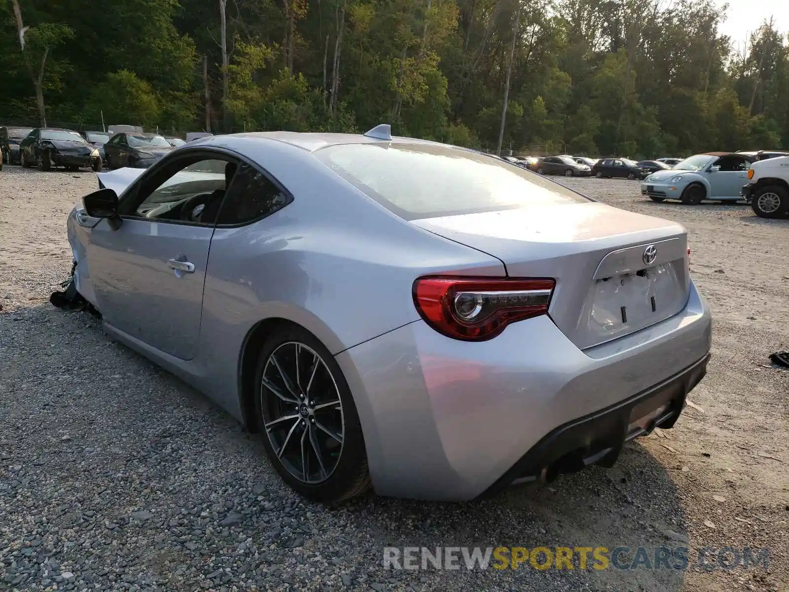 3 Photograph of a damaged car JF1ZNAA1XL8752399 TOYOTA 86 2020