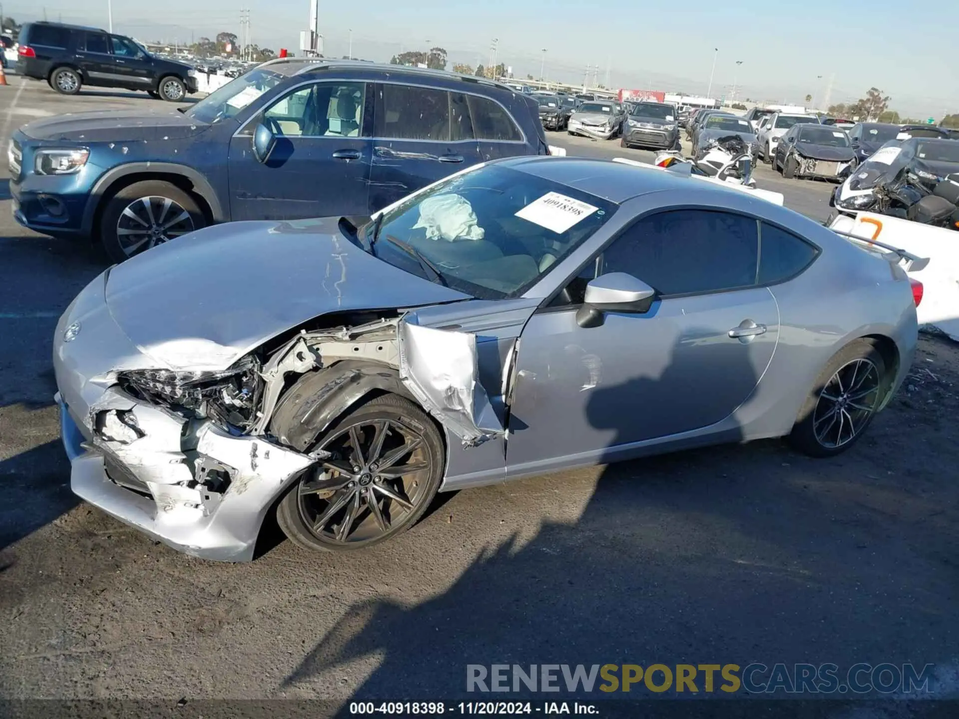 14 Photograph of a damaged car JF1ZNAE10L8752373 TOYOTA 86 2020