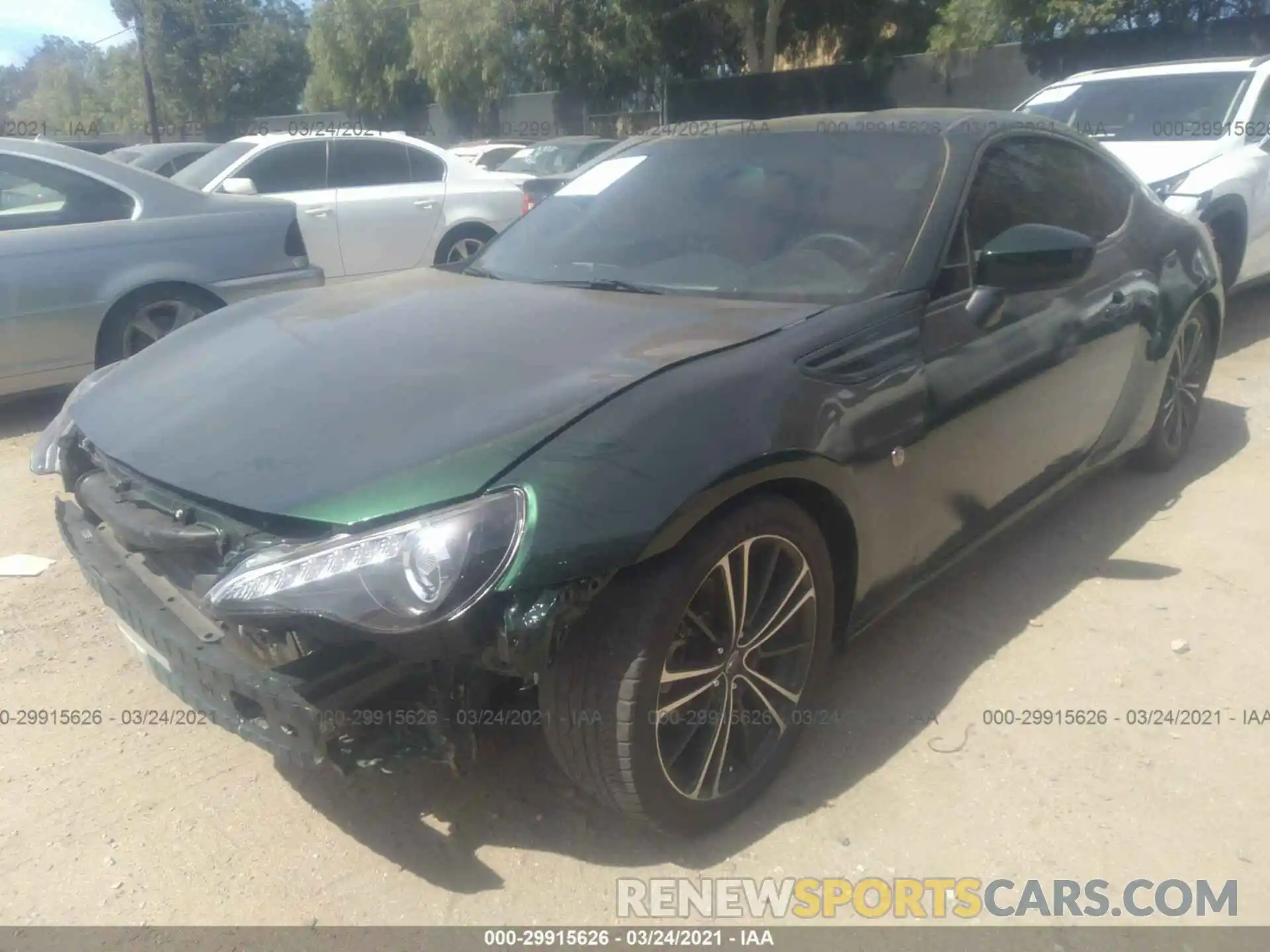 2 Photograph of a damaged car JF1ZNAE11L8750809 TOYOTA 86 2020