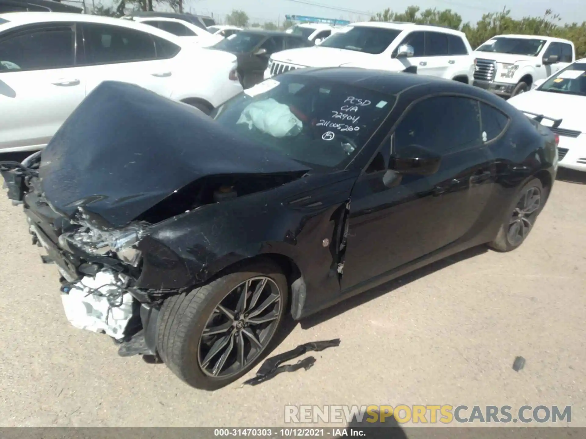 2 Photograph of a damaged car JF1ZNAE11L8753791 TOYOTA 86 2020